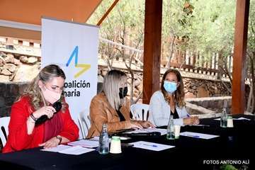 Encuentro de CC en Telde sobre el municipalismo/TA.
